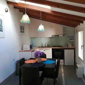 https://charming-house-in-venice.hotelinveneto.com