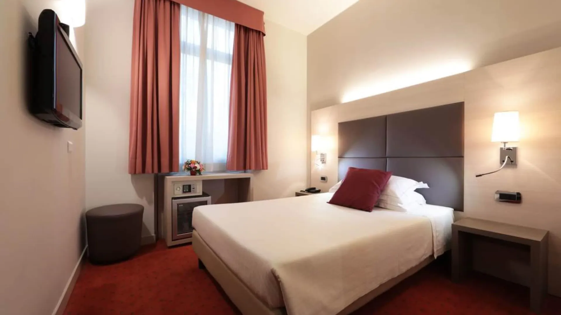 ***  Hotel Campion Milan Italie